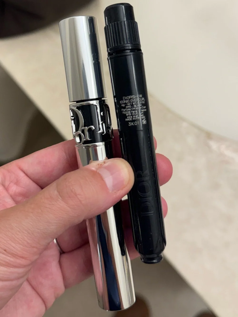 NWOT Dior Iconic Overcurl Refillable Mascara w/ Refill (Full Size, 090 Black)